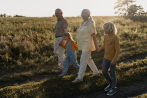 Il valore della memoria: raccontare gli anziani per non dimenticare